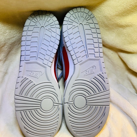 Nike Dunk Low Qs Reverse Ultraman Men 10.5 Red/Silver-White - Picture 8 of 8